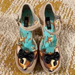 Iron Fist Bambi velvety platform heels Sz 8